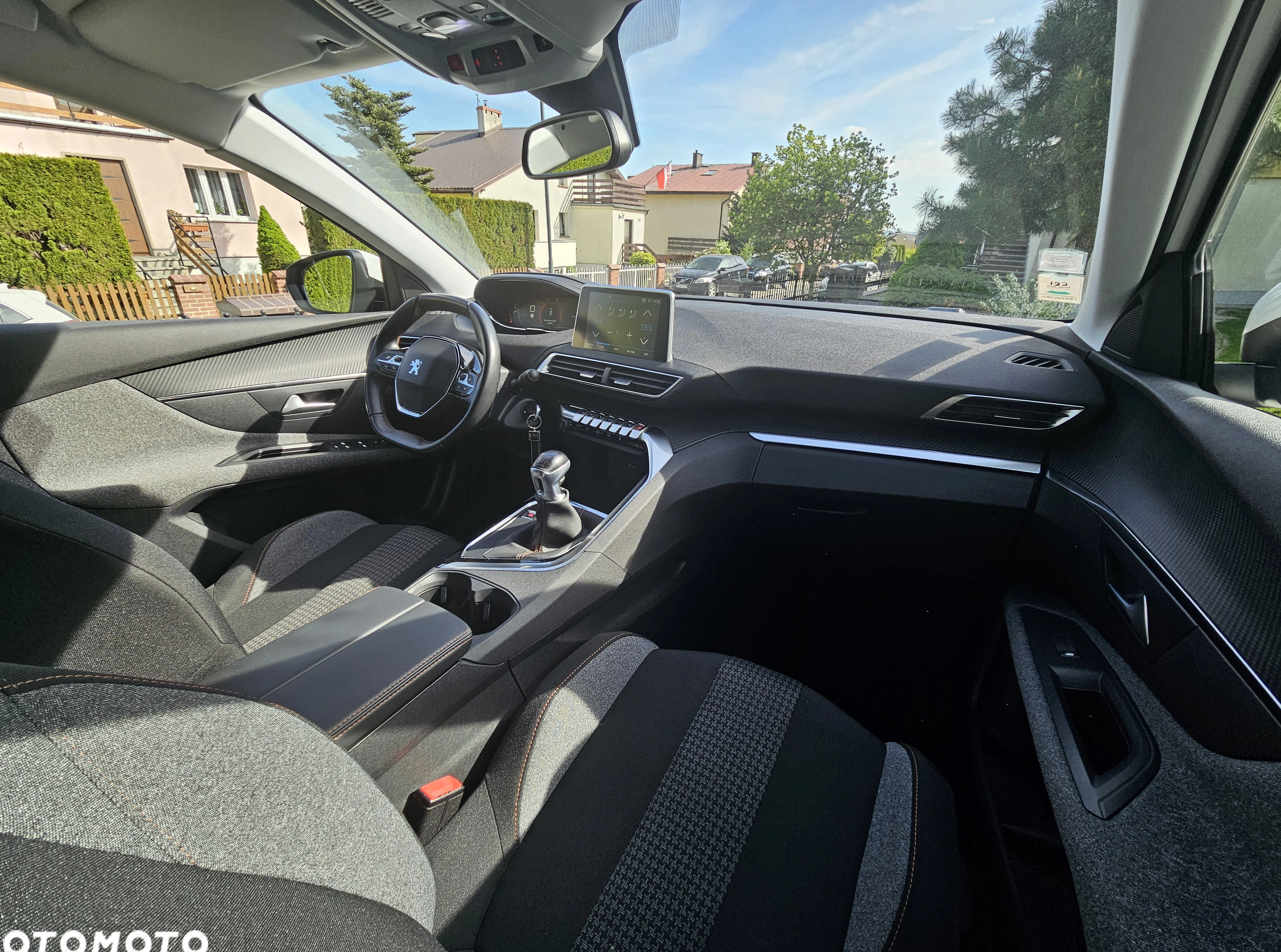 Peugeot 3008 cena 59999 przebieg: 100400, rok produkcji 2017 z Strzegom małe 67